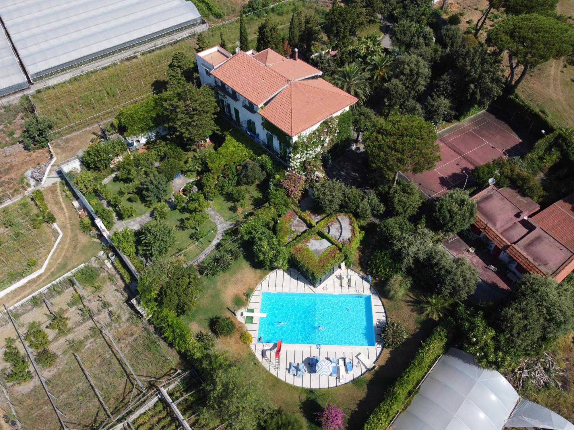 B&B Casina De Goyzueta 토레델그레코 외부 사진
