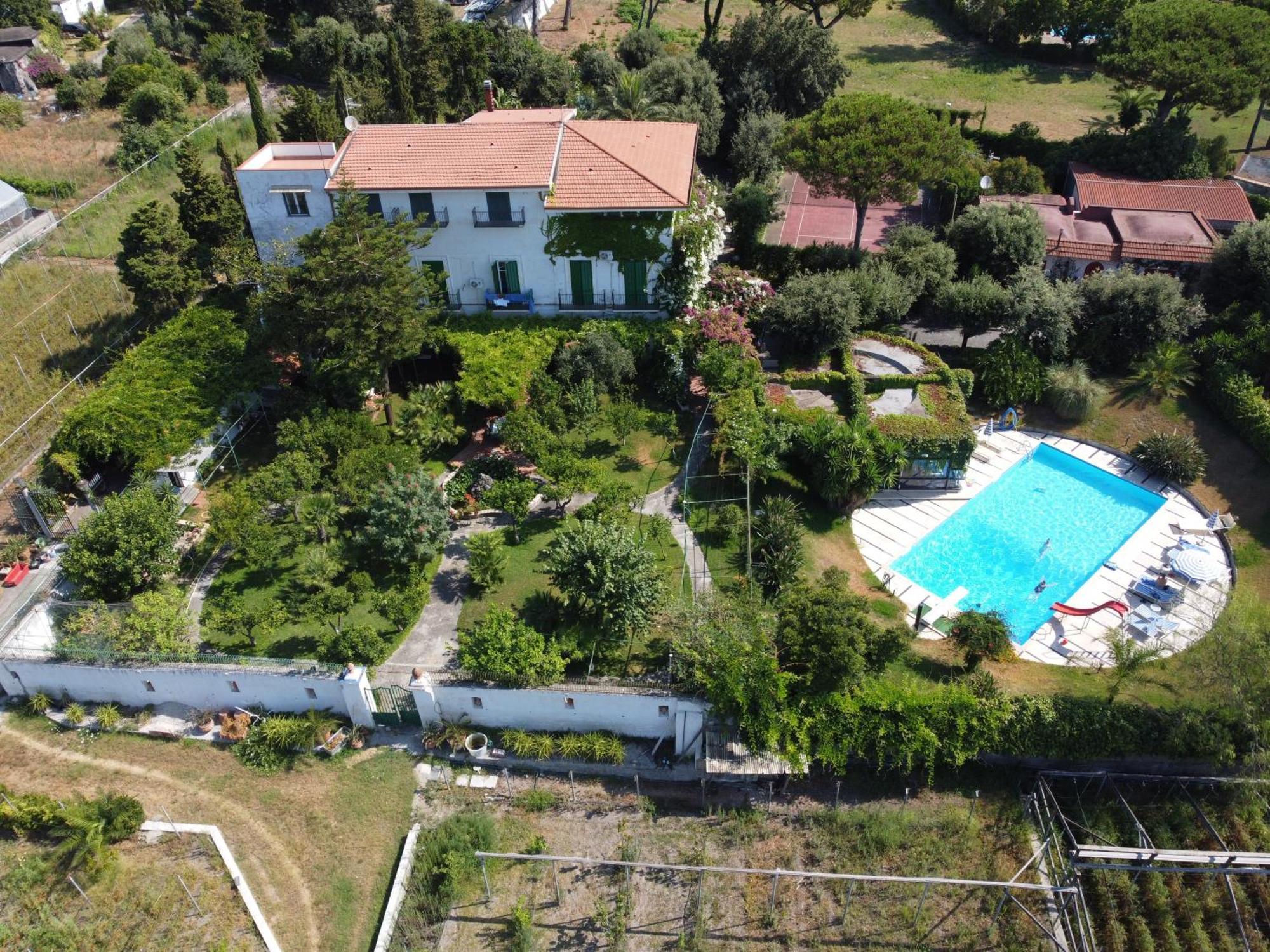 B&B Casina De Goyzueta 토레델그레코 외부 사진